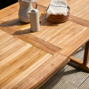 How to Clean a Teak Table Easily without Professional Help